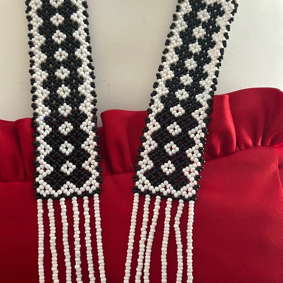 4/$100 Black and White Beaded Necklace 28 inches 💚 - Picture 5 of 7